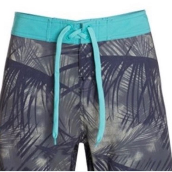 NWT! Clearance 🔥Men’s Tropical Board Swimming Shorts - Picture 4 of 4